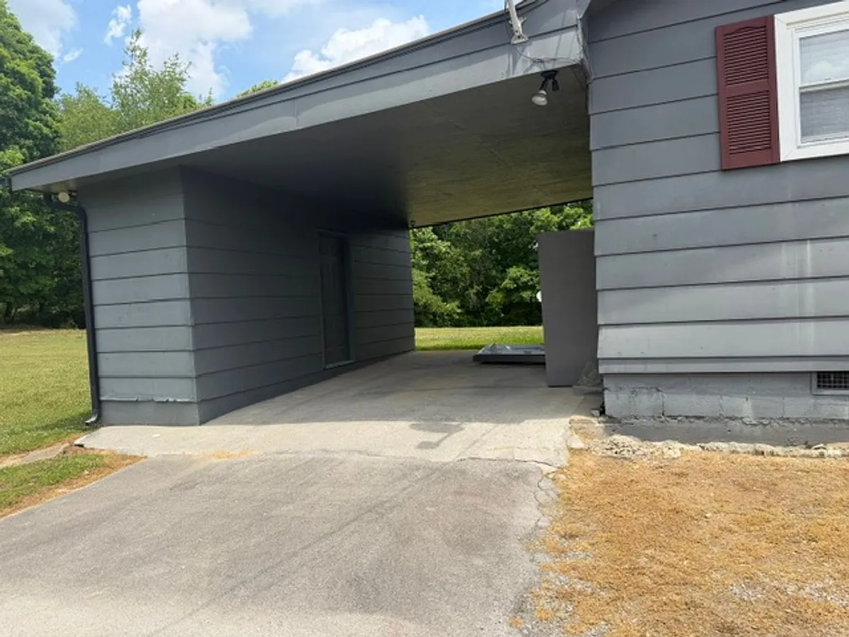 Building Photo - 535 Cedar Grove Rd