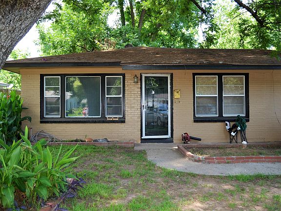 5th image of 1607 San Saba St