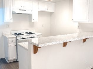 1517 Carson St, Torrance, CA 90501