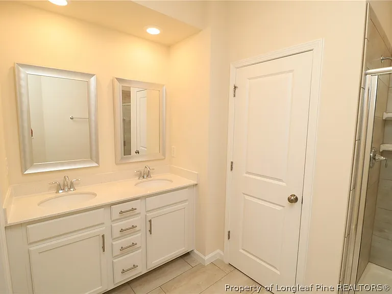 1105 Neighborly Way — Photo 26
