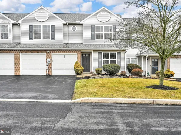 130 Peregrine Ln, Hummelstown, PA 17036