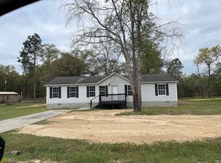 182 E Shellcracker Rd, Jesup, GA 31545