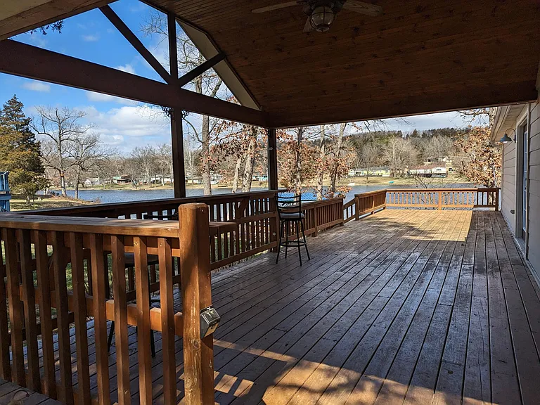 2395 S Lakeshore Dr — Photo 20