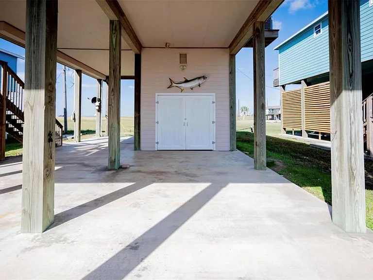 12919 Coronado Dr — Photo 22