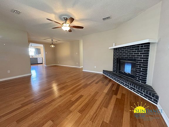 2nd image of 499 Managua Way