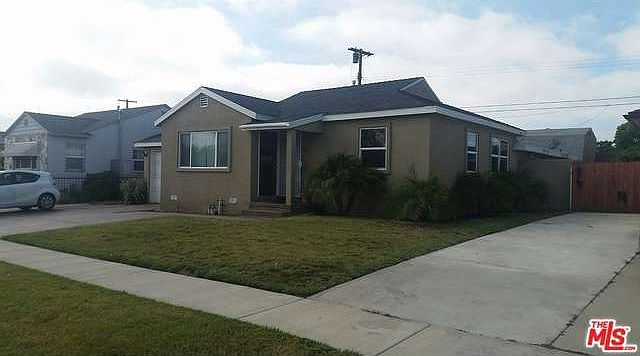1st image of 835 W 148th Pl