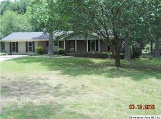 84 Lake Dr, Jemison, AL 35085