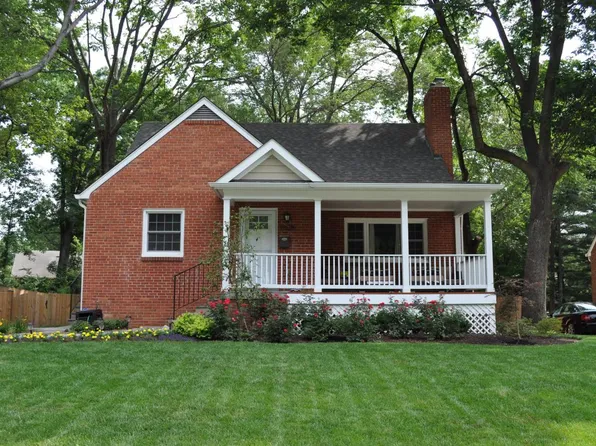 1028 Poplar Dr, Falls Church, VA 22046