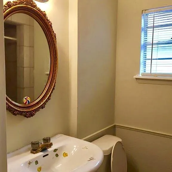 8616 Greenmound Ave — Photo 9