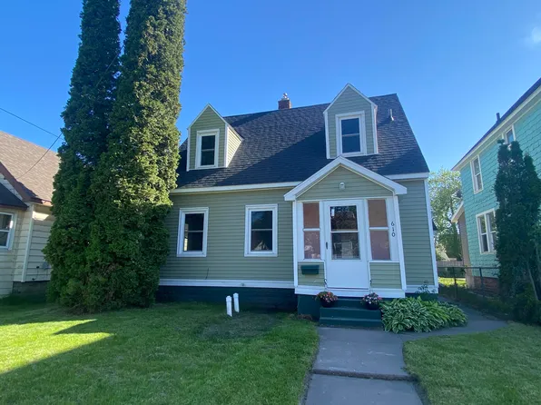 610 E Spruce St, Sault Sainte Marie, MI 49783