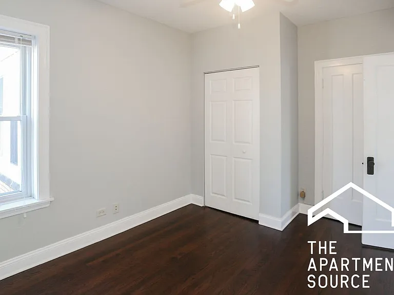4814 N Paulina St #1 — Photo 9