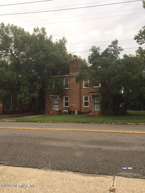 2nd image of 425 W 21st St