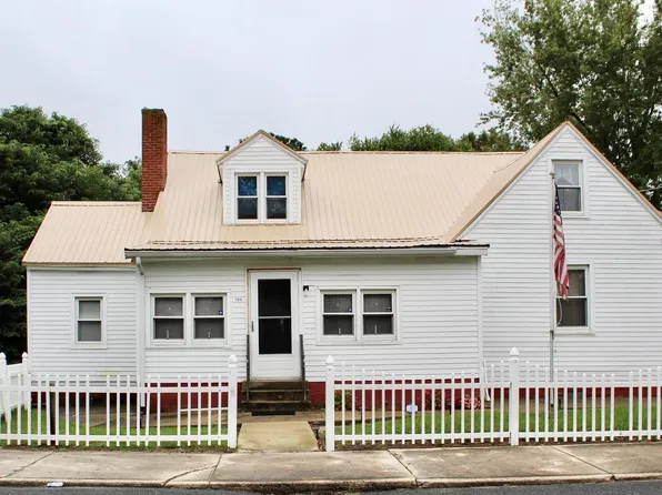 709 Clarke Ave, Pocomoke City, MD 21851