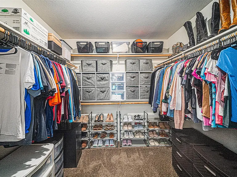 9600 Fox Hill Dr — Photo 18