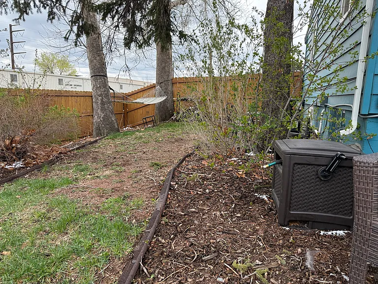 1201 W Kentucky Ave — Photo 24