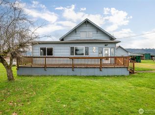 77 S Welcome Slough, Cathlamet, WA 98612