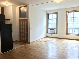 Rented by Triumph Property Group