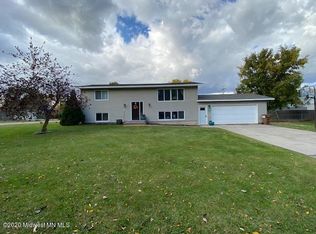 620 Granger Rd, Detroit Lakes, MN 56501