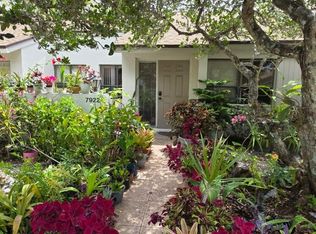 7922 NW 10th St, Plantation, FL 33322