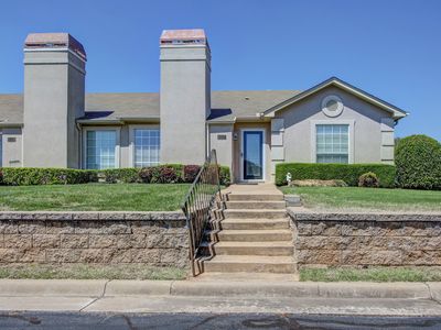 8423 E 84th St, Tulsa, OK, 74133