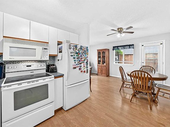 5th image of 57 W San Diego Way NE