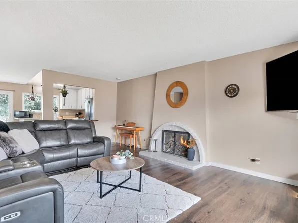 12040 Sutter Ave, Yucaipa, CA 92399