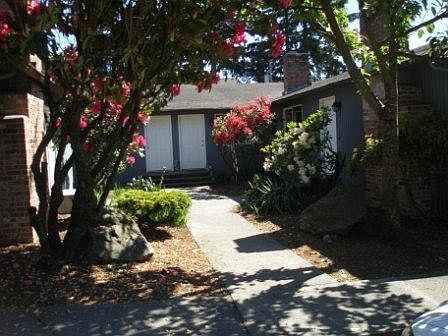 Entry Courtyard