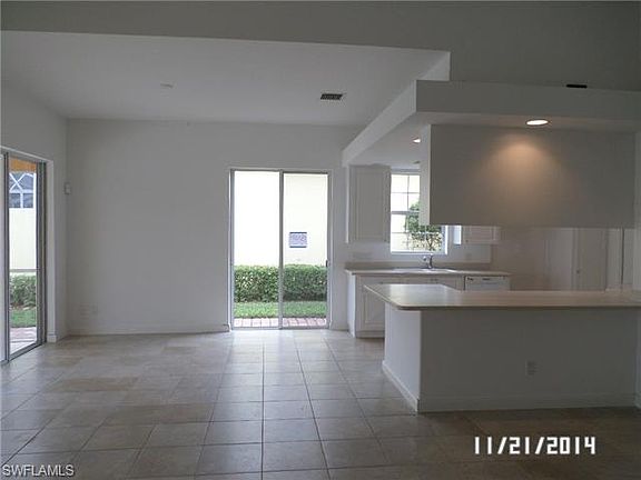 3rd image of 8527 Alessandria Ct