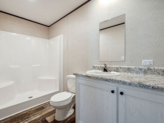 5th image of 175 Arlington