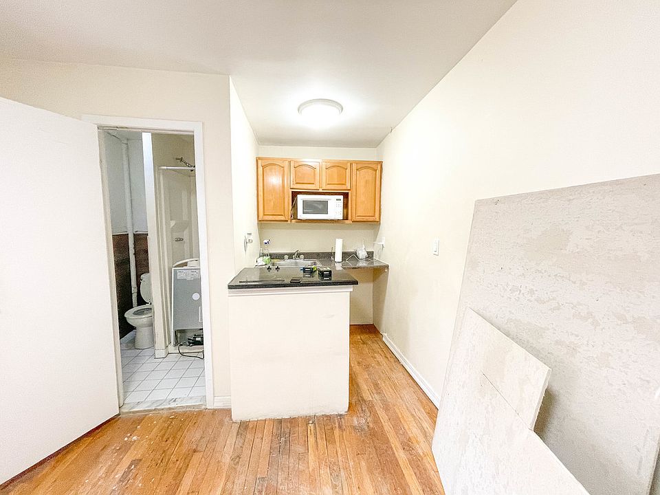 2nd image of 60-09 Metropolitan Ave #3B