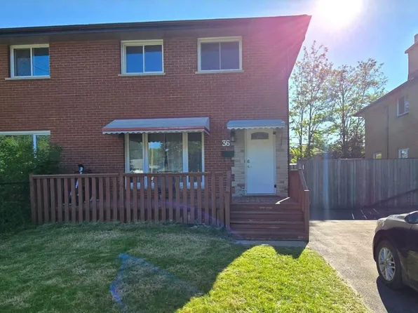 36 Langton Rd, London, ON N5V 2L8