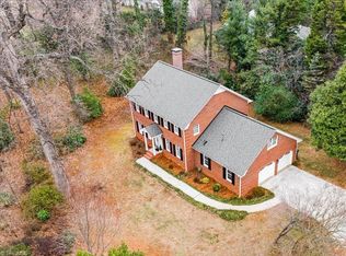 3800 W Friendly Ave, Greensboro, NC 27410