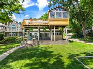 5110 W Lake Shore Dr, Wonder Lake, IL 60097