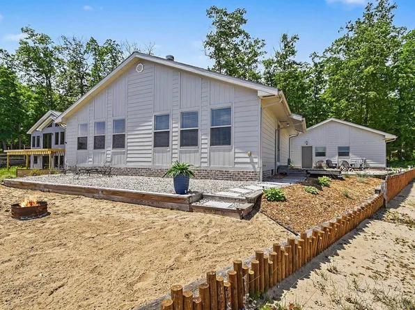 2280 Bliss Ln, National City, MI 48748