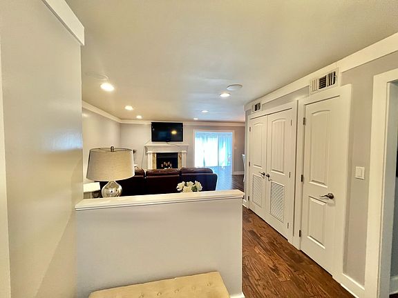2nd image of 1211 Quail Lake Blvd