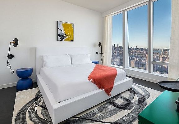 5th image of 252 South St #25E