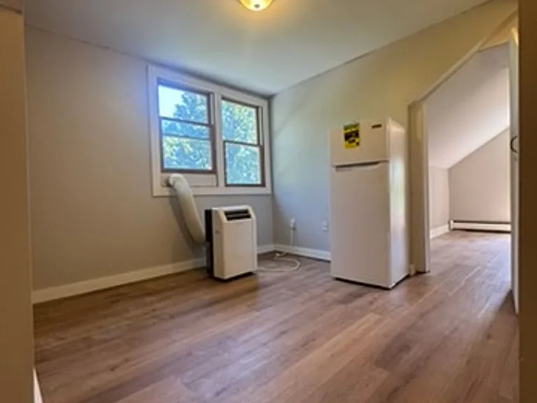 12 Harwinton Ave — Photo 6