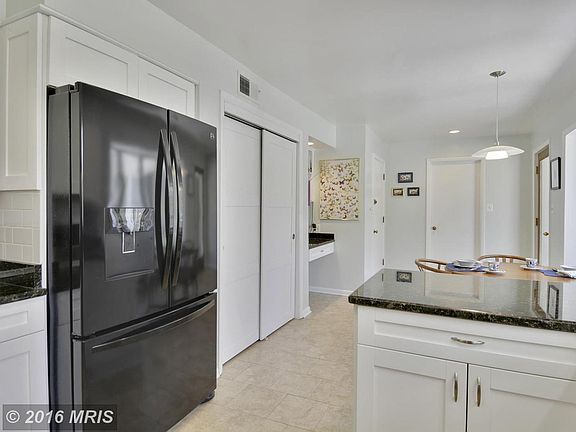 4th image of 4332 Starr Jordan Dr