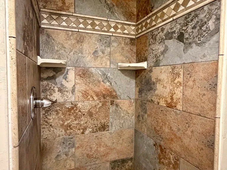 330 E Ashurst Ave #A — Photo 14
