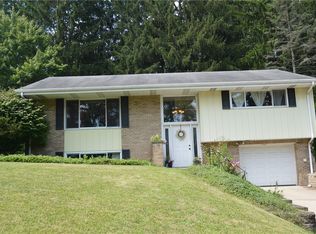 306 Highland Pines Dr, Pittsburgh, PA