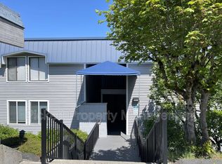 924 Shorewood Dr APT D-42, Bremerton, WA 98312