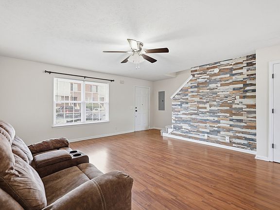 5th image of 155 Wolverine Ct