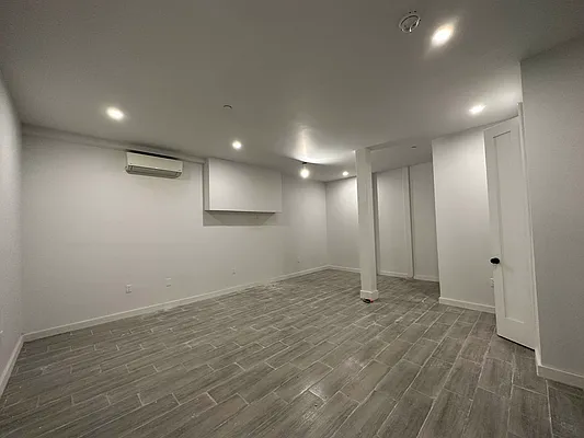 Rented by ABODE NYC LLC | media 12