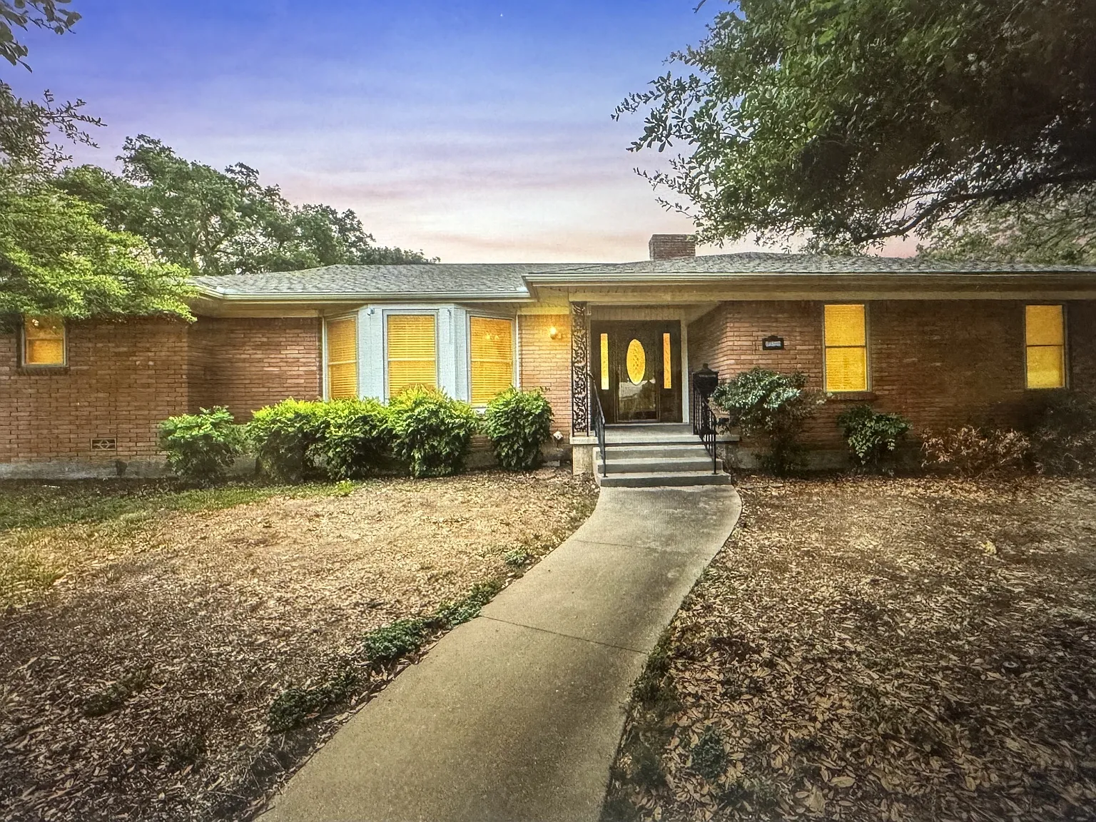 5220 Lake Charles Drive - 1 — Photo 1