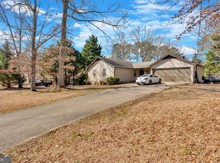 20 Juniper Ln SE, Cartersville, GA 30121