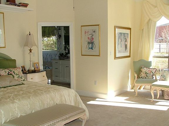 5th image of 40064 Pelican Point Pkwy