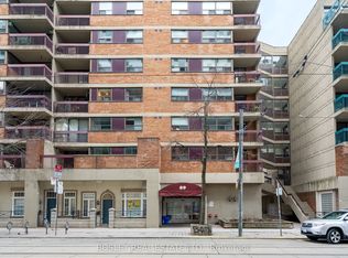 89 McCaul St W #613, Toronto, ON M5T2X3