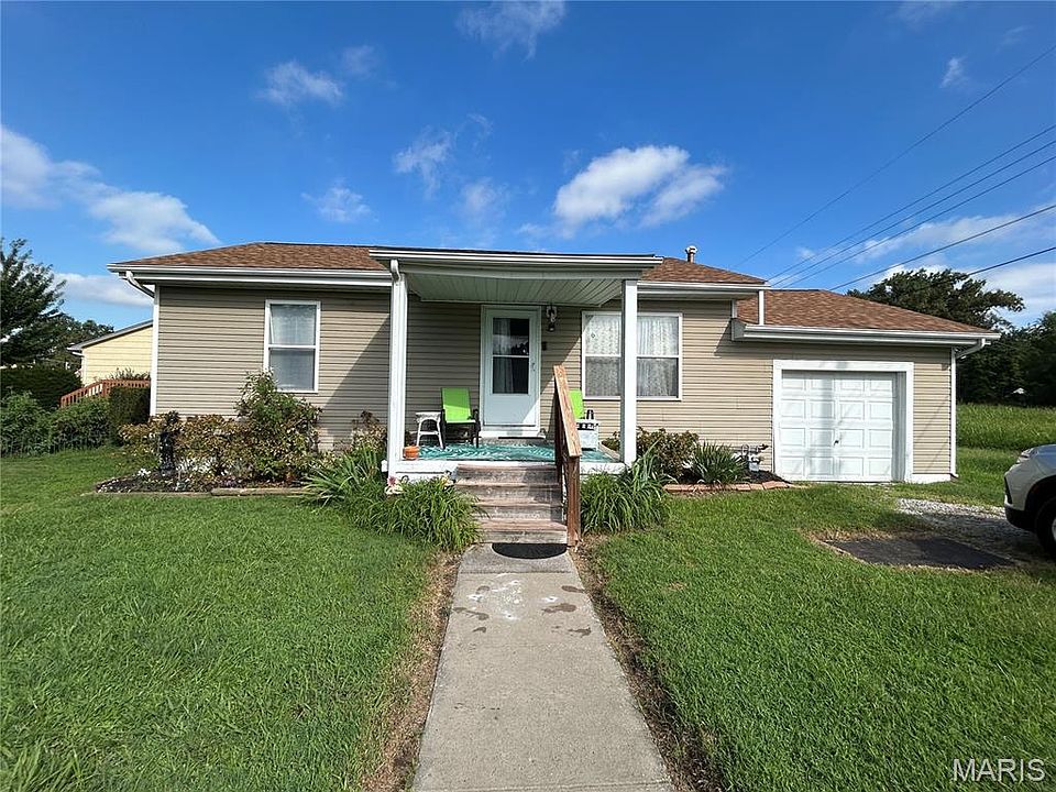 1st image of 217 Julian Ave