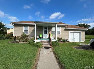 217 Julian Ave, Cahokia, IL 62206