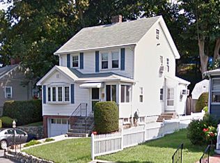 18 Brook St, Wakefield, MA 01880